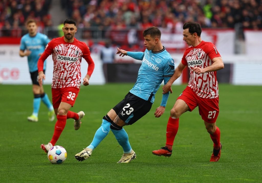 Nhận định soi kèo Freiburg vs Bayer Leverkusen lúc 22h30 ngày 4/5/2025 nhan-dinh-soi-keo-freiburg-vs-bayer-leverkusen-luc-22h30-ngay-4-5-2025-1